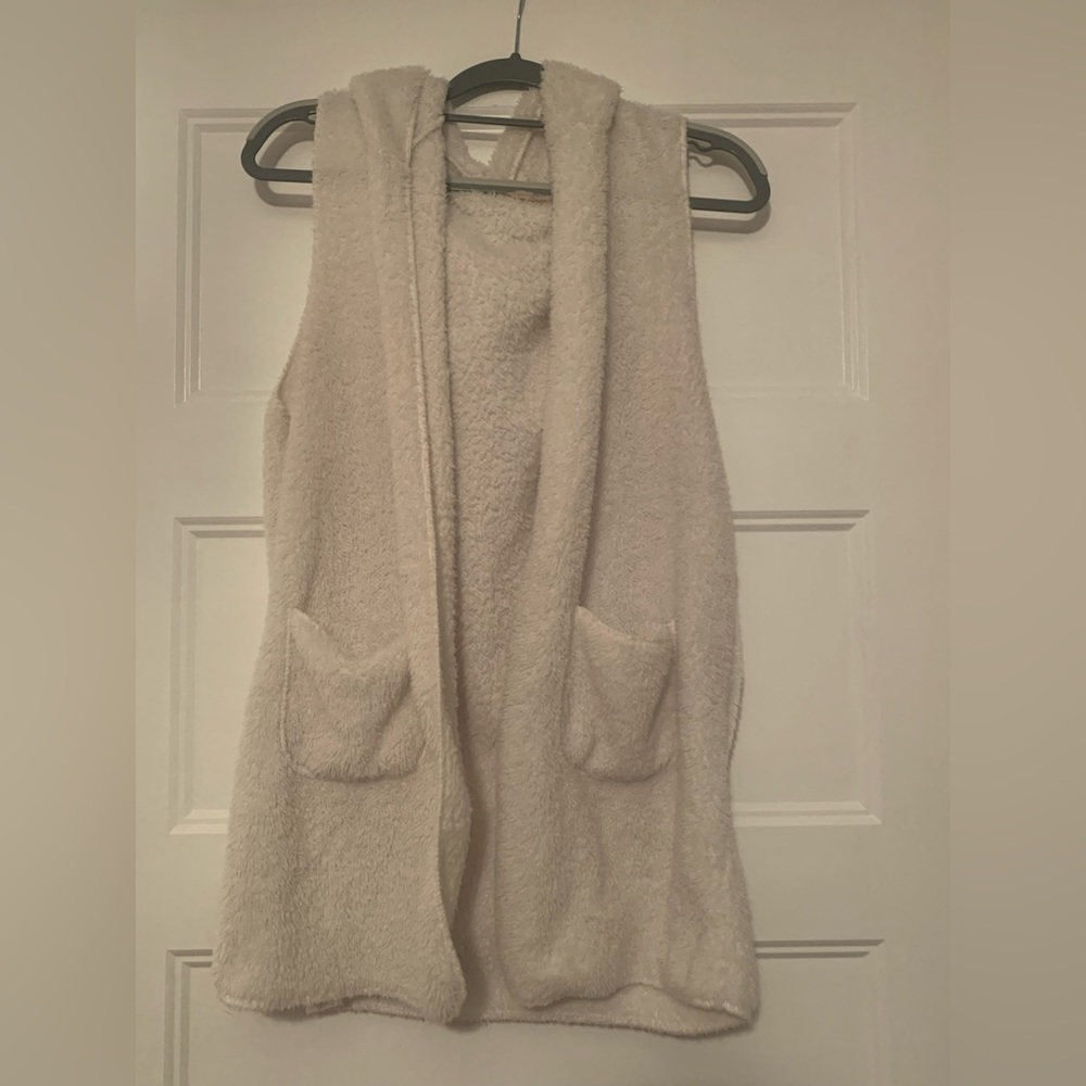 Cherish size Md. cardigan with front pockets and hood.